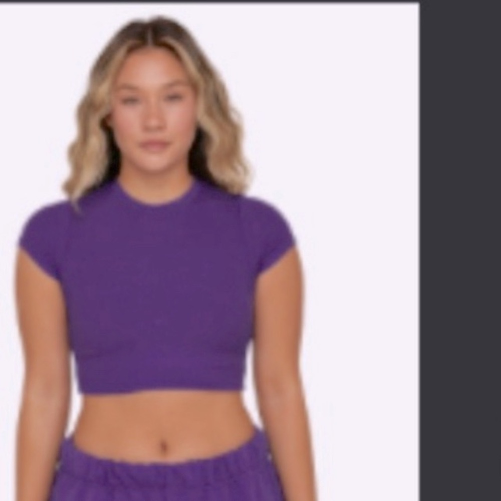 SET ACTIVE STYLE FORM CROP TOP - NWT - Picture 5 of 5
